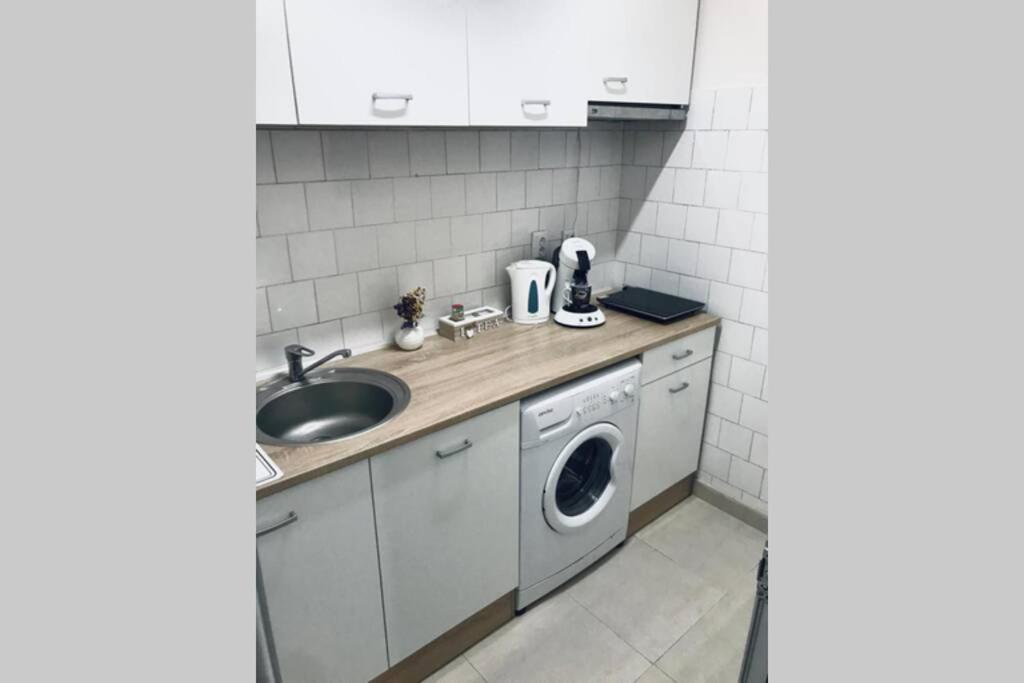 Reeas Apartament Timişoara Eksteriør billede